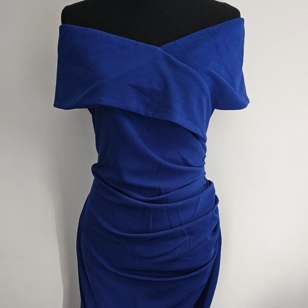 Fashionista Off-The-Shoulder Dress